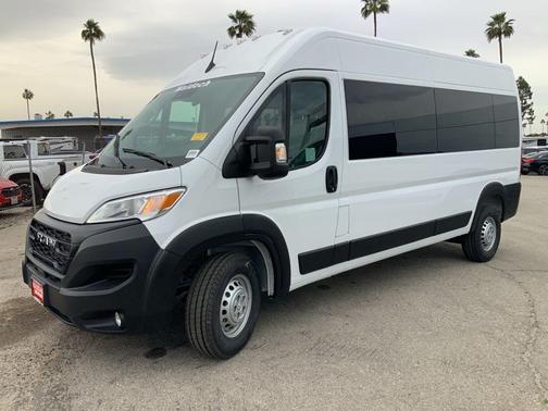 2026 RAM ProMaster 3500 Window Van High Roof