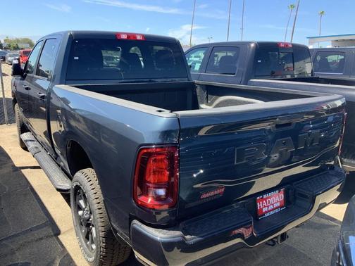 2025 RAM 2500 Big Horn Crew Cab 4x4 6'4' Box