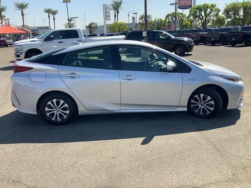2022 Toyota Prius Prime Limited