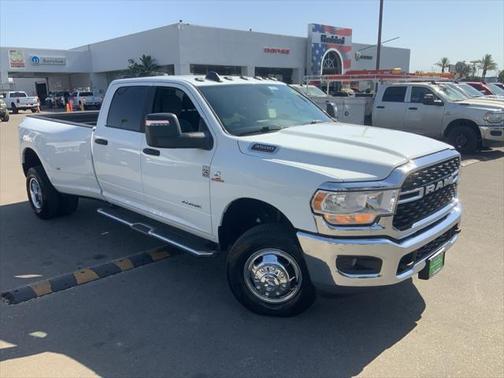 2024 RAM 3500 Big Horn Crew Cab 4x4 8' Box