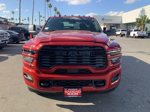 Molten Red Pearlcoat 2026 RAM 2500 Big Horn Crew Cab 4x4 6'4' Box