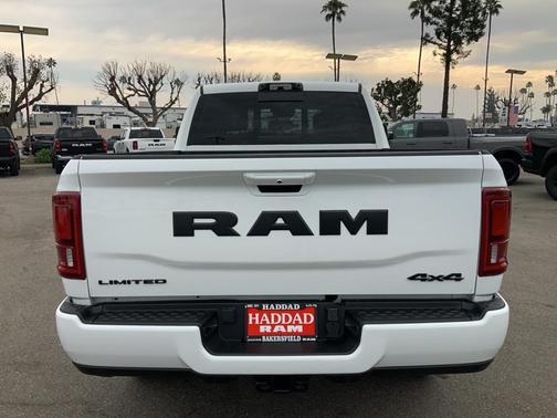 2026 RAM 2500 Limited Crew Cab 4x4 6'4' Box
