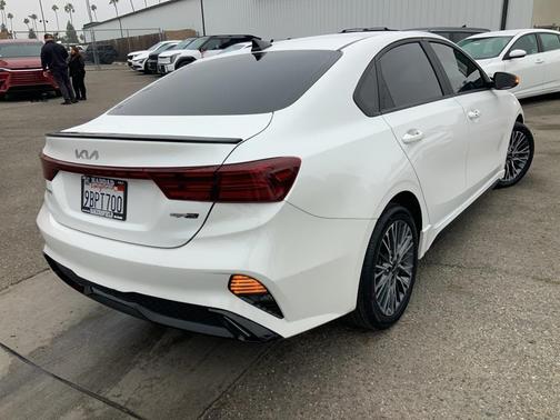 2022 Kia Forte GT-Line