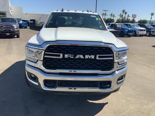 2023 RAM 3500 Big Horn Crew Cab 4x4 8' Box