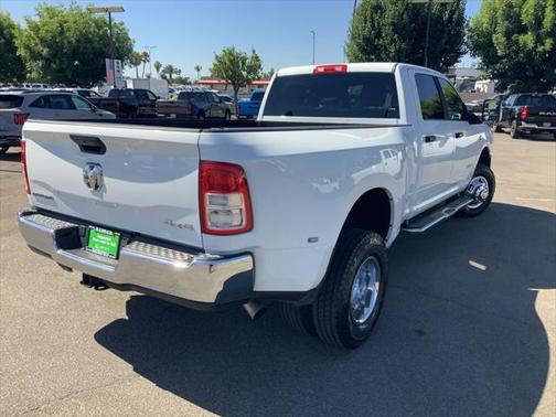 2023 RAM 3500 Big Horn Crew Cab 4x4 8' Box
