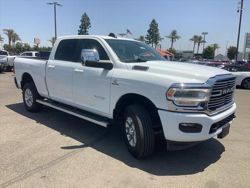 2023 RAM 2500 Laramie Crew Cab 4x4 6'4' Box
