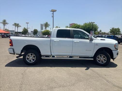 2023 RAM 2500 Laramie Crew Cab 4x4 6'4' Box