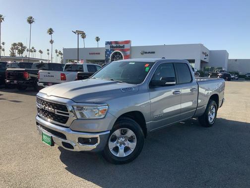 Billet Silver Metallic Clearcoat 2022 RAM 1500 Big Horn/Lone Star