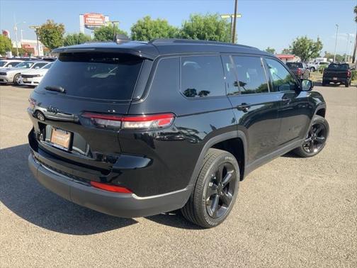 2023 Jeep Grand Cherokee L Altitude