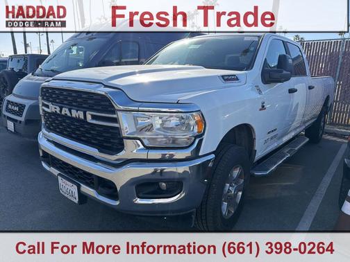 2024 RAM 3500 Big Horn Crew Cab 4x4 8' Box