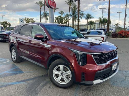 Dawning Red 2025 Kia Sorento LX