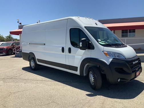 Bright White Clearcoat 2026 RAM ProMaster 3500 High Roof
