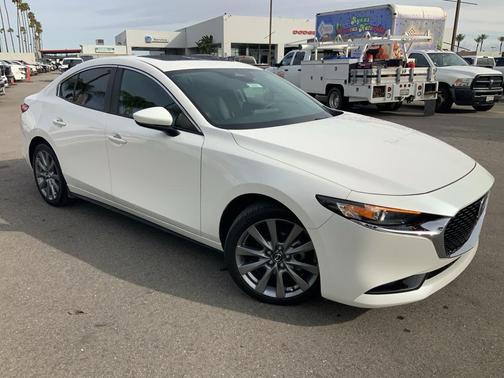 2024 Mazda Mazda3 FWD w/Preferred Package