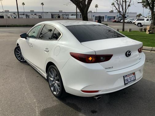 2024 Mazda Mazda3 FWD w/Preferred Package
