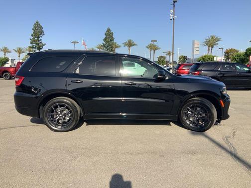 DB Black Clearcoat 2026 Dodge Durango GT Plus