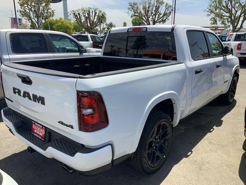 Bright White Clearcoat 2026 RAM 1500 Laramie