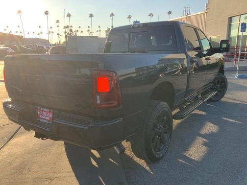 2026 RAM 2500 Laramie Crew Cab 4x4 6'4' Box