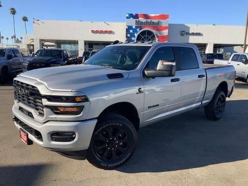 Silver Zynith 2026 RAM 2500 Big Horn Crew Cab 4x4 6'4' Box