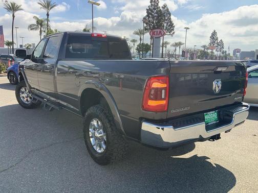 2022 RAM 2500 Laramie Crew Cab 4x4 8' Box