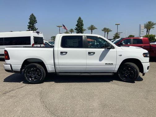 Bright White Clearcoat 2026 RAM 1500 Express
