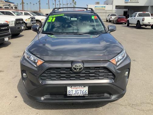 2021 Toyota RAV4 XLE