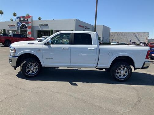 Bright White Clearcoat 2020 RAM 2500 Laramie Crew Cab 4x4 6'4' Box