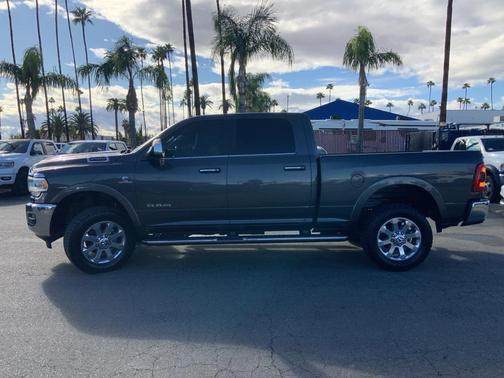 2021 RAM 2500 Laramie Crew Cab 4x4 6'4' Box
