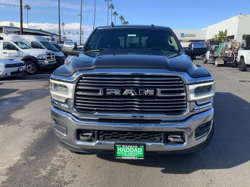 2021 RAM 2500 Laramie Crew Cab 4x4 6'4' Box