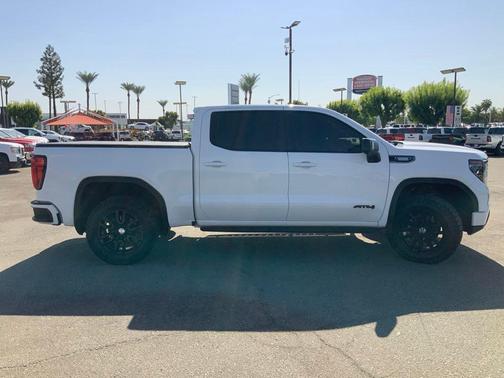 Summit White 2022 GMC Sierra 1500 AT4