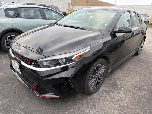 2023 Kia Forte GT-Line