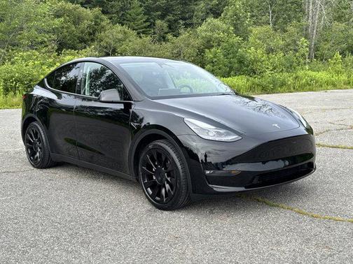 2023 Tesla Model Y Long Range Dual Motor All-Wheel Drive