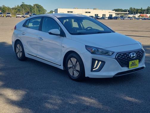 Ceramic White 2020 Hyundai IONIQ Hybrid SE