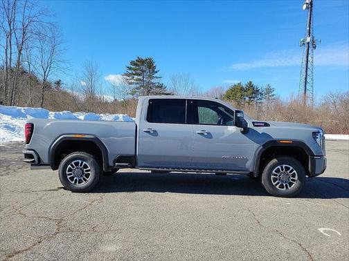 2025 GMC Sierra 2500 AT4