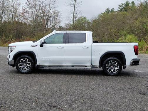 Summit White 2023 GMC Sierra 1500 SLT