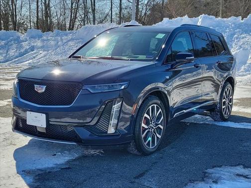 2025 Cadillac XT6 Sport AWD