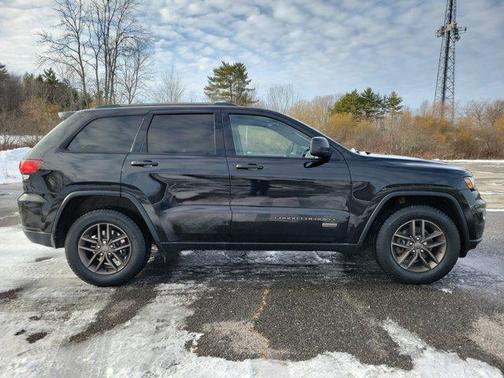 2016 Jeep Grand Cherokee 75th Anniversary