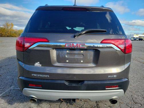 2019 GMC Acadia SLE-2