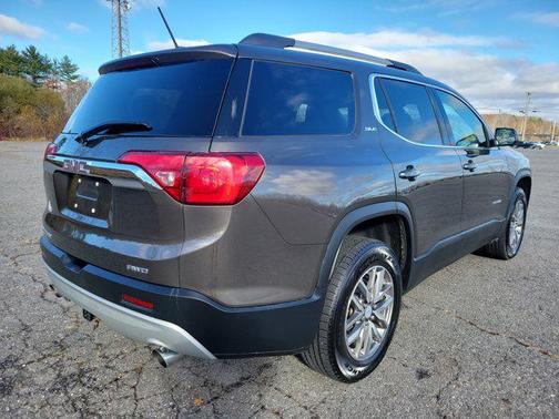 2019 GMC Acadia SLE-2