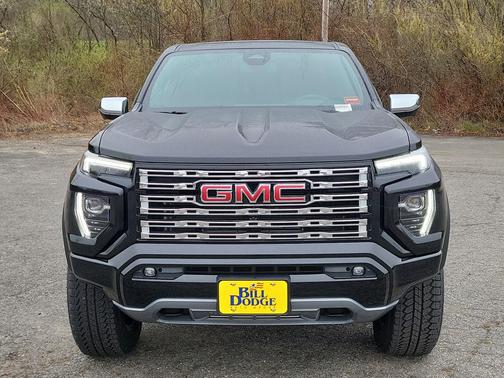 Onyx Black 2026 GMC Canyon Denali