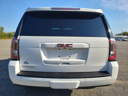 2015 GMC Yukon SLE