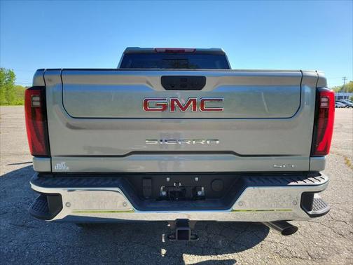 2025 GMC Sierra 2500 SLT