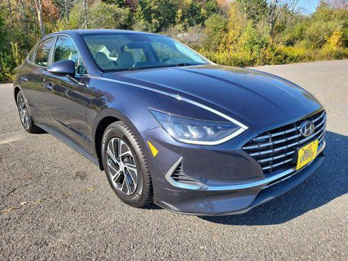 2020 Hyundai SONATA Hybrid Base
