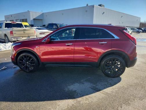 2023 Cadillac XT4 Luxury