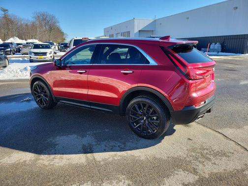 2023 Cadillac XT4 Luxury