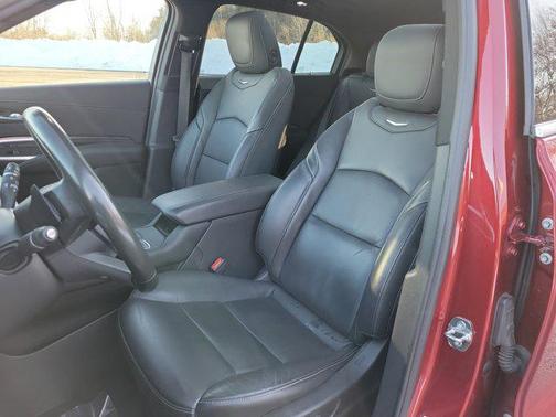 2023 Cadillac XT4 Luxury