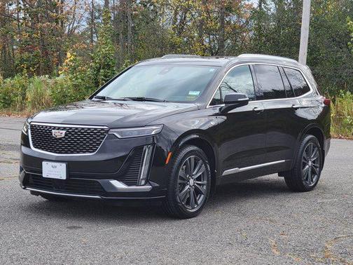 2022 Cadillac XT6 Premium Luxury AWD