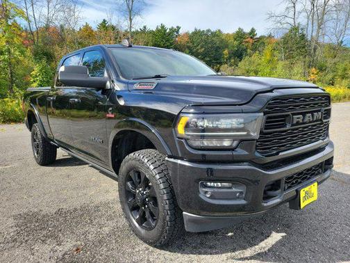 2020 RAM 2500 Limited Crew Cab 4X4 6'4' Box