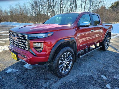 2025 GMC Canyon Denali