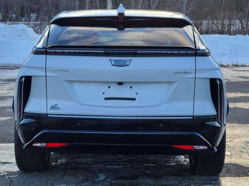 2025 Cadillac LYRIQ Luxury