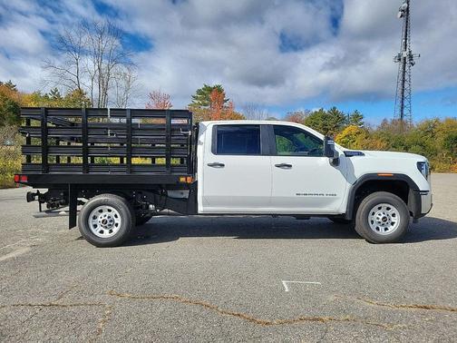 2024 GMC Sierra 3500 Base